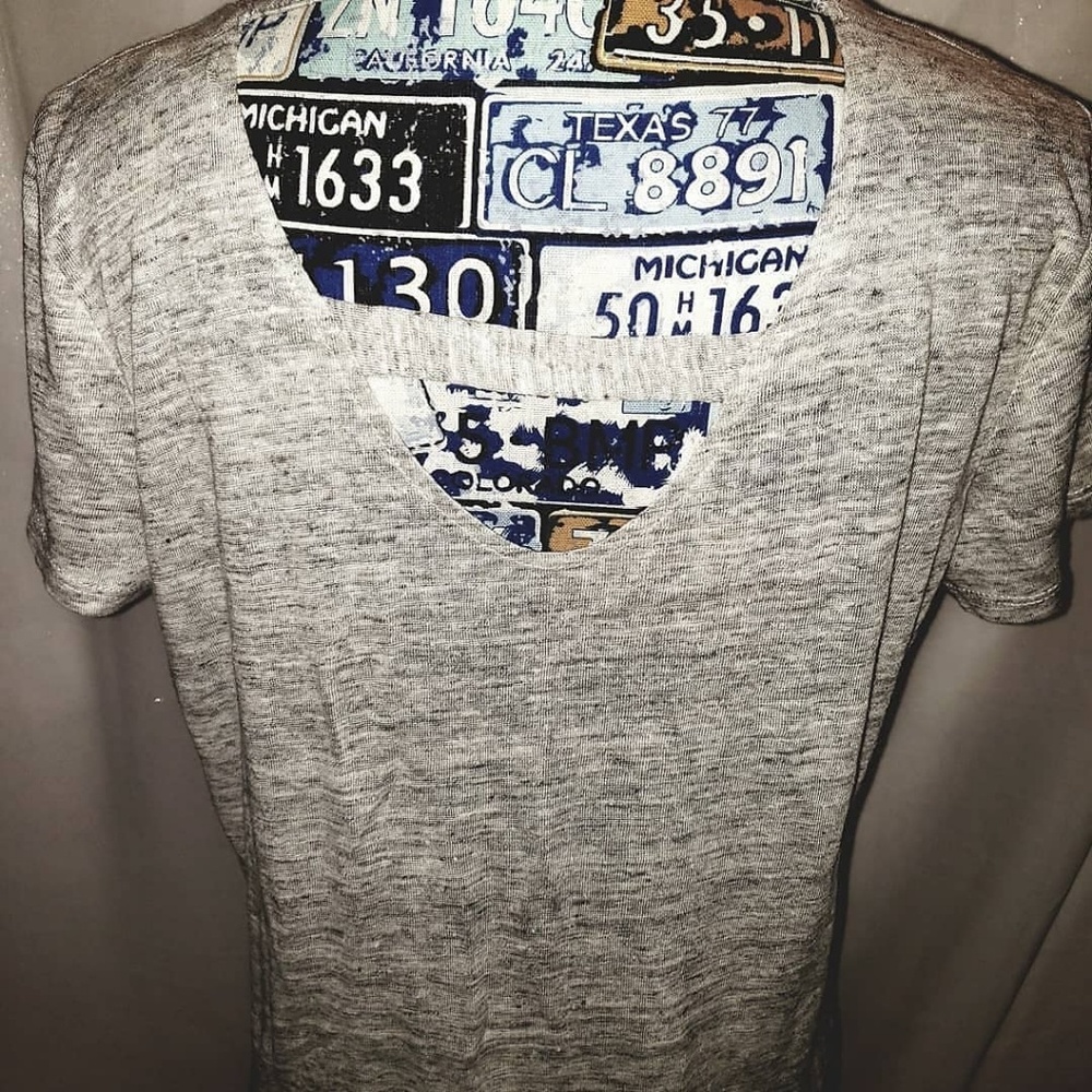 Top - Picture 2 of 2